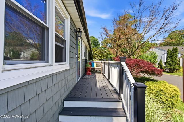 10 Third Street, Matawan, NJ 07747