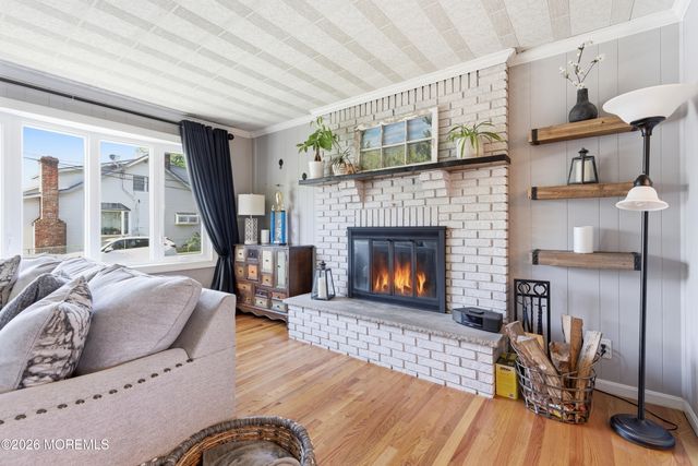 10 Third Street, Matawan, NJ 07747