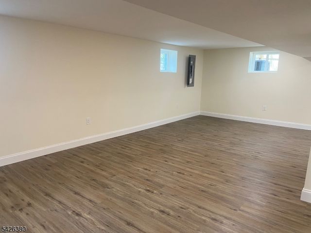 6 Melrose Ave, East Orange City, NJ 07018