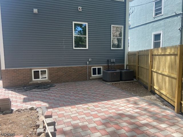 6 Melrose Ave, East Orange City, NJ 07018