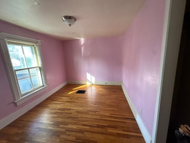 522 E Superior Street, Ottawa, IL 61350