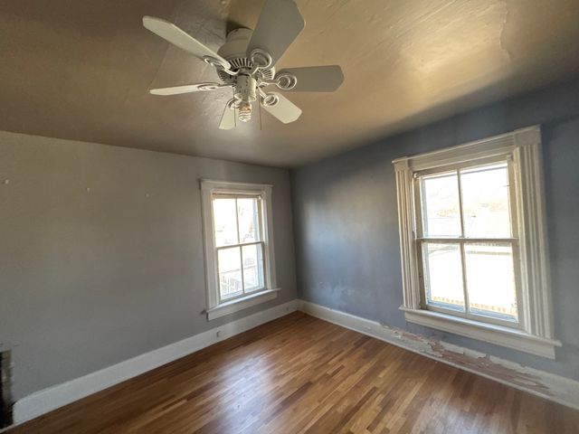 522 E Superior Street, Ottawa, IL 61350