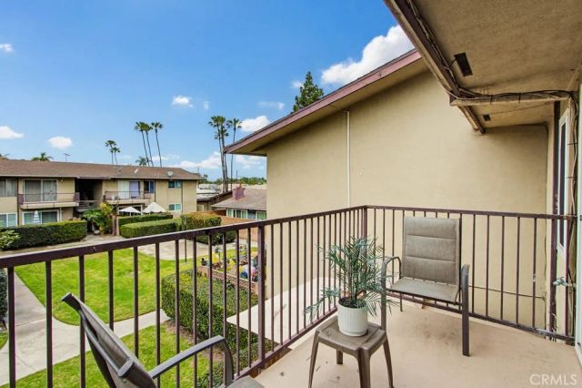1860 W Glenoaks L, Anaheim, CA 92801