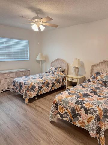 2950 SE Ocean Boulevard 8-6, Stuart, FL 34996
