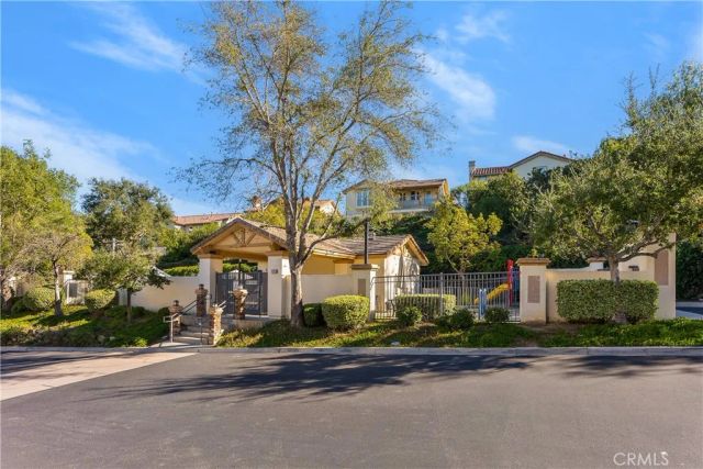 4591 Camino Del Sol, Calabasas, CA 91302