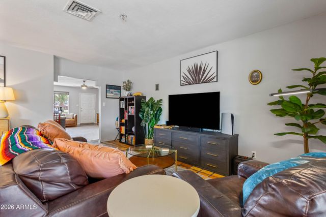 1334 S ALAMO Circle, Mesa, AZ 85204