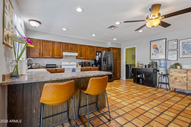 1334 S ALAMO Circle, Mesa, AZ 85204