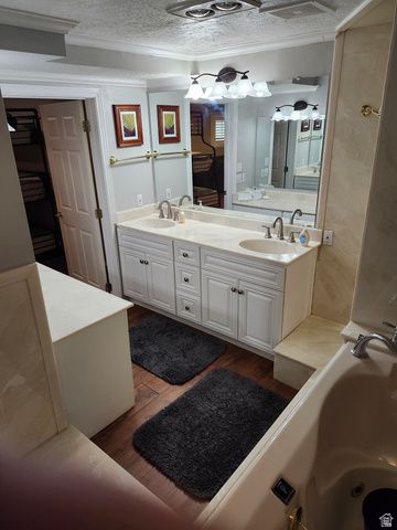 8230 WASATCH GROVE LN, Salt Lake City, UT 84121