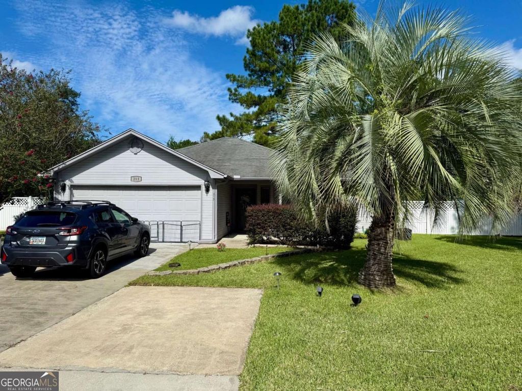 213 Merriwood Circle, Kingsland, GA 31548