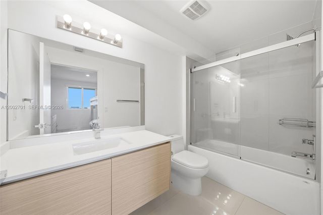 600 NE 27th St 1002, Miami, FL 33137