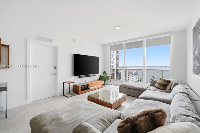 600 NE 27th St 1002, Miami, FL 33137