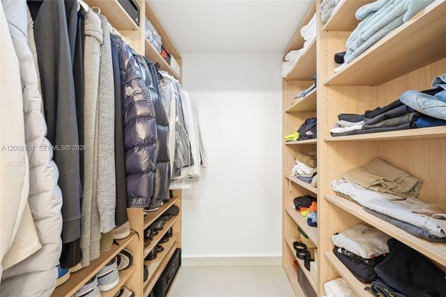 600 NE 27th St 1002, Miami, FL 33137