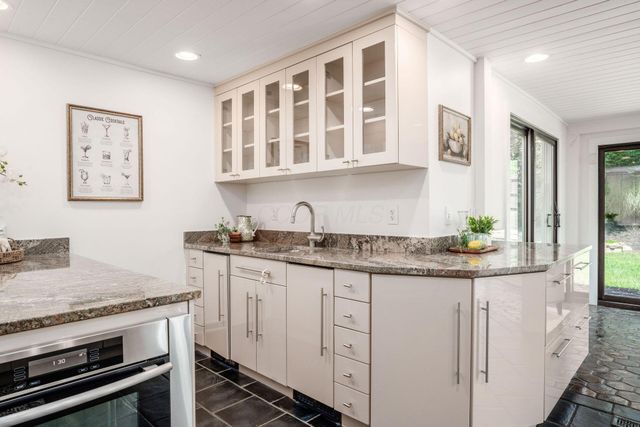 4051 The Old Poste Road, Columbus, OH 43221