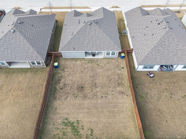 6513 Waterfall Lane, Princeton, TX 75407