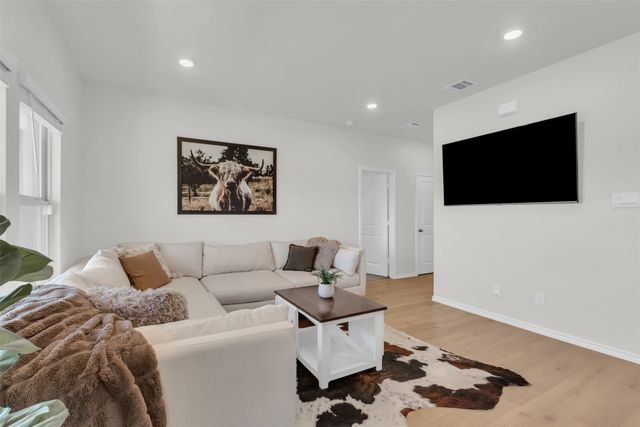 6513 Waterfall Lane, Princeton, TX 75407