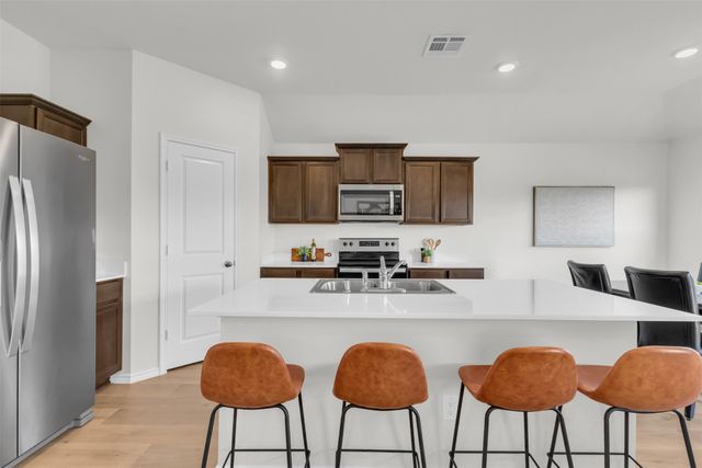 6513 Waterfall Lane, Princeton, TX 75407