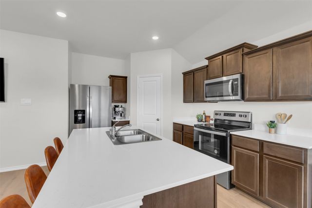 6513 Waterfall Lane, Princeton, TX 75407