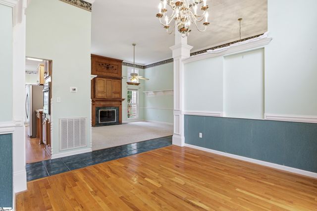 950 Spring Valley Road, Inman, SC 29349