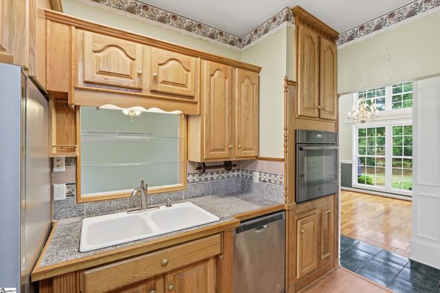 950 Spring Valley Road, Inman, SC 29349
