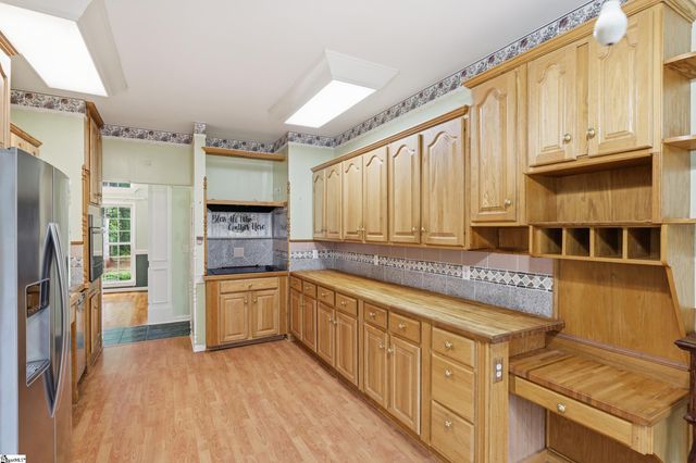 950 Spring Valley Road, Inman, SC 29349