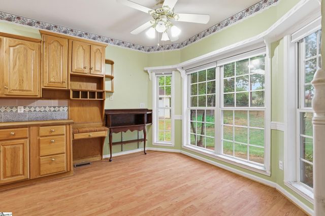 950 Spring Valley Road, Inman, SC 29349