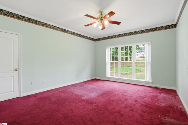 950 Spring Valley Road, Inman, SC 29349
