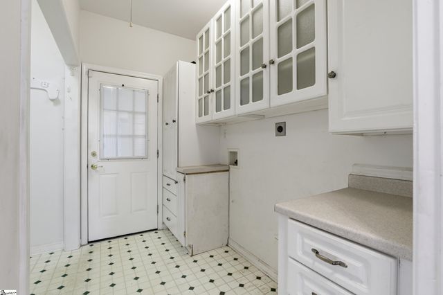 950 Spring Valley Road, Inman, SC 29349