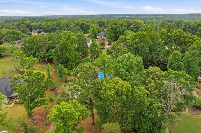950 Spring Valley Road, Inman, SC 29349