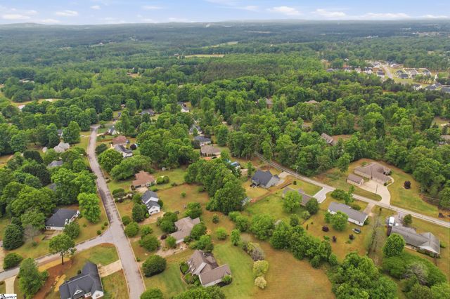 950 Spring Valley Road, Inman, SC 29349
