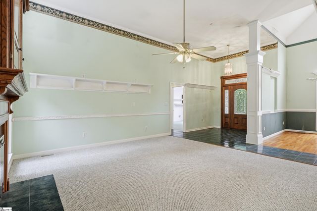 950 Spring Valley Road, Inman, SC 29349