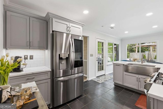 2740 Royal Bluff, Decatur, GA 30030