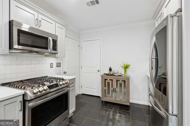 2740 Royal Bluff, Decatur, GA 30030