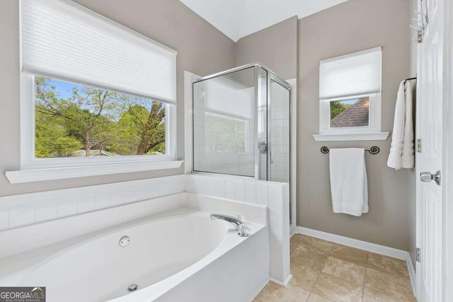 2740 Royal Bluff, Decatur, GA 30030