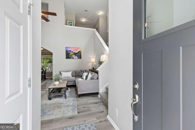 2740 Royal Bluff, Decatur, GA 30030