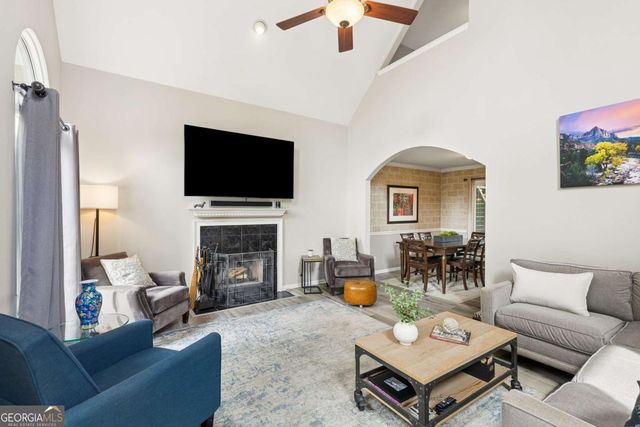 2740 Royal Bluff, Decatur, GA 30030