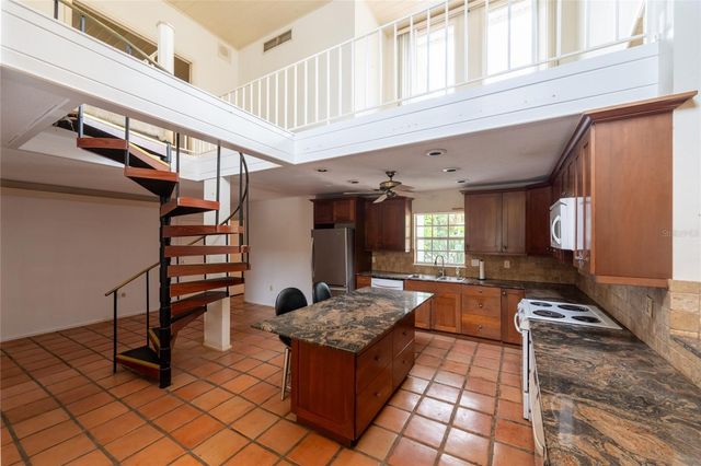 5155 RIVERWOOD AVENUE, Sarasota, FL 34231