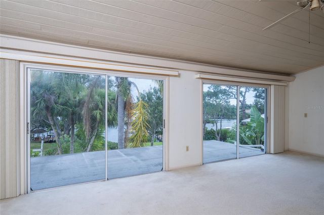 5155 RIVERWOOD AVENUE, Sarasota, FL 34231