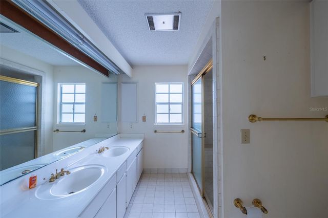 5155 RIVERWOOD AVENUE, Sarasota, FL 34231