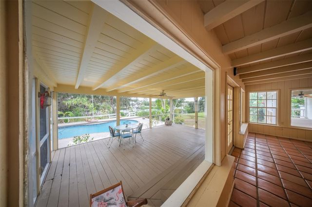 5155 RIVERWOOD AVENUE, Sarasota, FL 34231