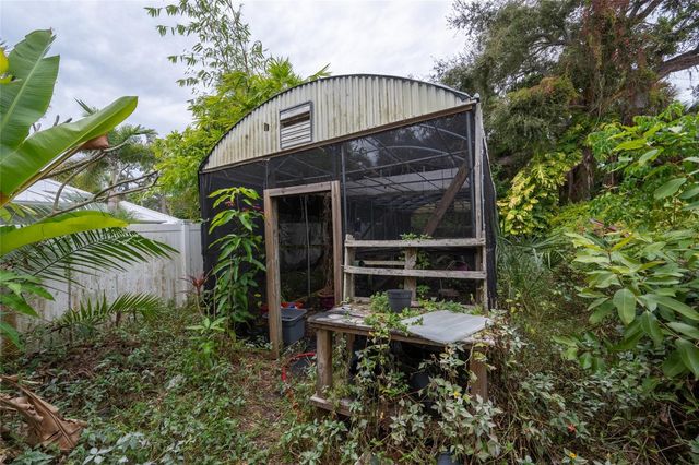 5155 RIVERWOOD AVENUE, Sarasota, FL 34231