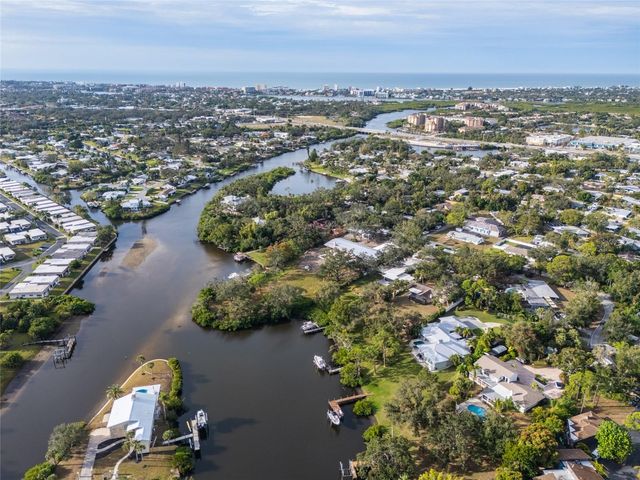 5155 RIVERWOOD AVENUE, Sarasota, FL 34231