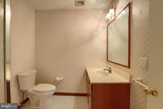 211 FREDERICK ST, Highspire, PA 17034