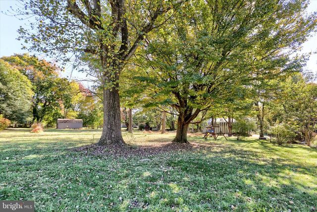 211 FREDERICK ST, Highspire, PA 17034