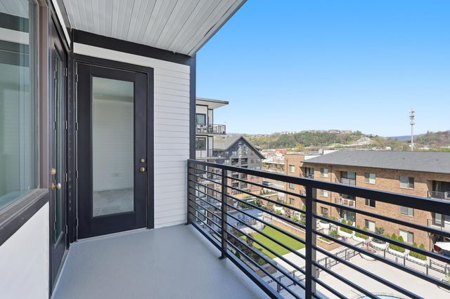 200 Manufacturers Road Apt 619, Chattanooga, TN 37405