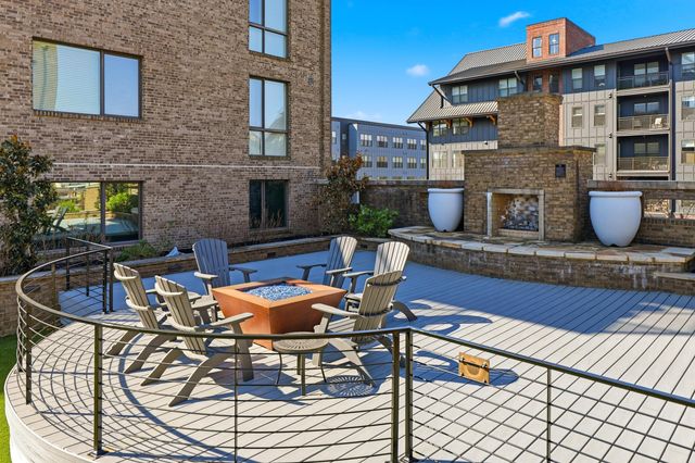 200 Manufacturers Road Apt 619, Chattanooga, TN 37405