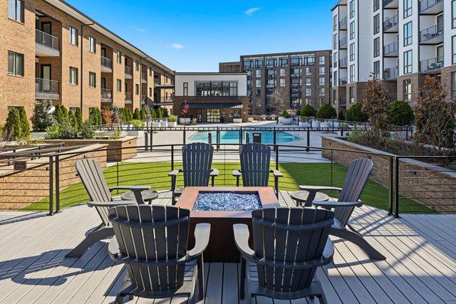 200 Manufacturers Road Apt 619, Chattanooga, TN 37405