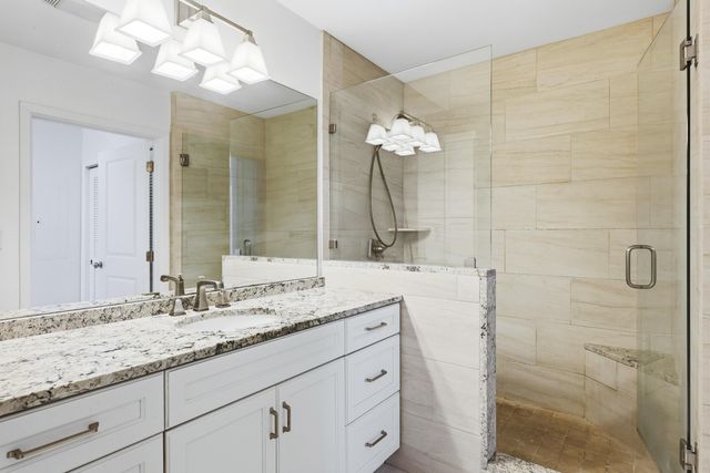200 Manufacturers Road Apt 619, Chattanooga, TN 37405