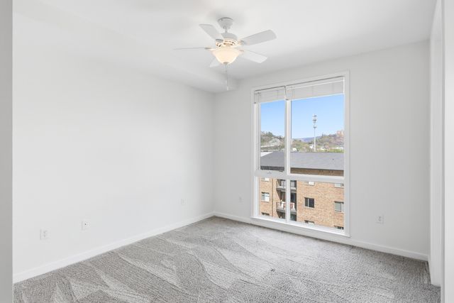 200 Manufacturers Road Apt 619, Chattanooga, TN 37405