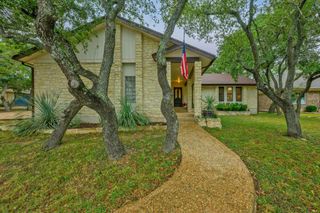 137 Long Wood Ave, Lakeway, TX 78734