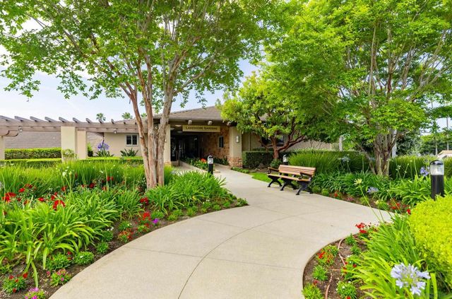 7209 San Luis St 169, Carlsbad, CA 92011